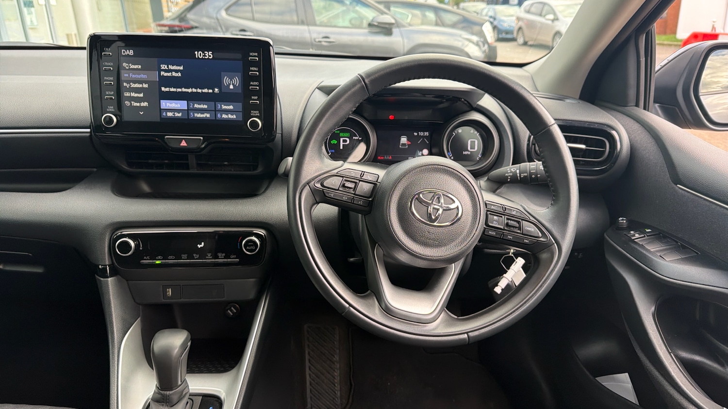 Used Toyota Yaris 2023 for sale - 77260712: Photo 8