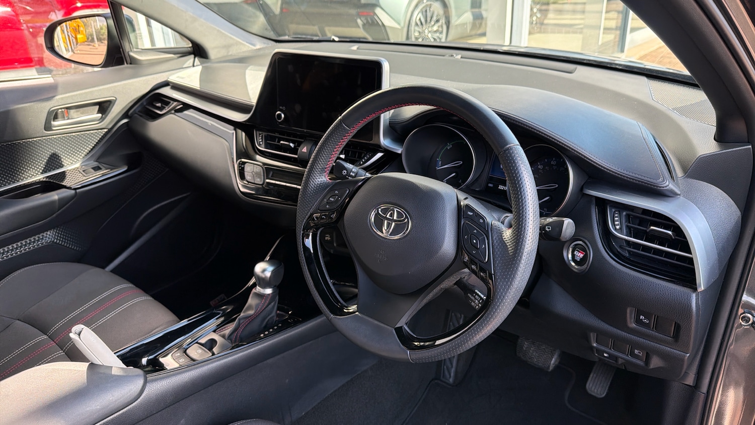Used Toyota C-HR 2023 for sale - 77983572: Photo 25