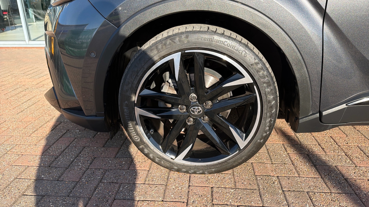 Used Toyota C-HR 2023 for sale - 77983572: Photo 33