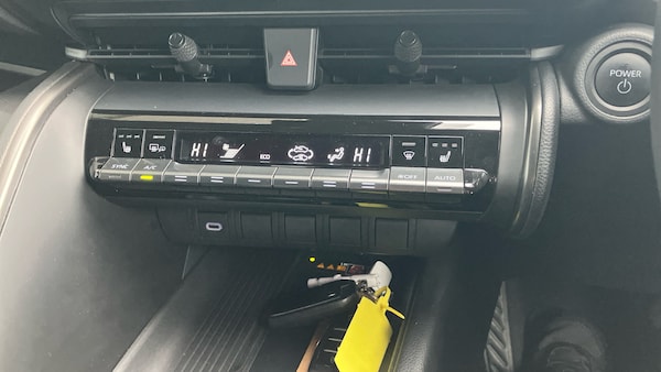 Used Toyota C-HR 2024 for sale - 76209214: Photo 28