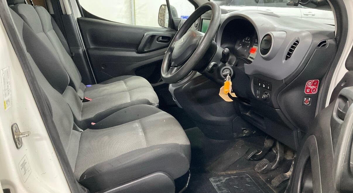 Used Peugeot Partner 2017 for sale - 77455755: Photo 8