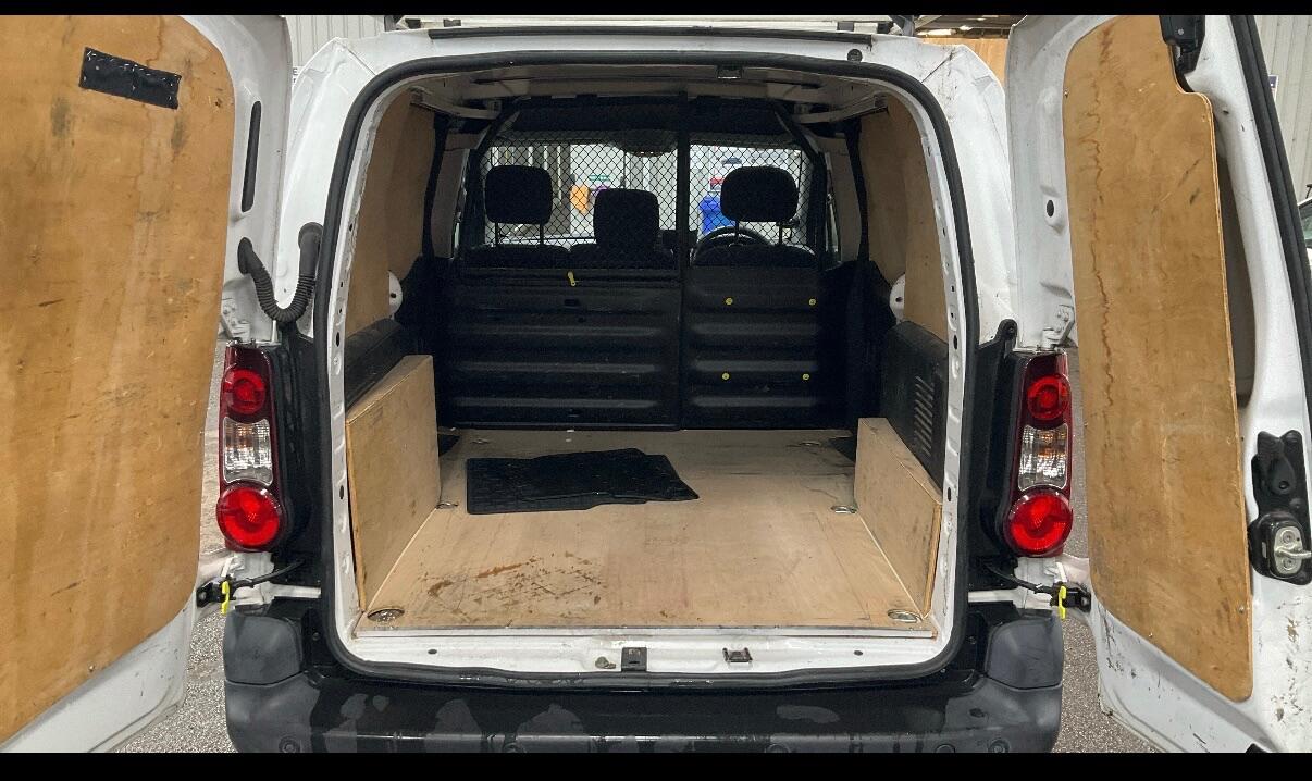 Used Peugeot Partner 2017 for sale - 77455755: Photo 9