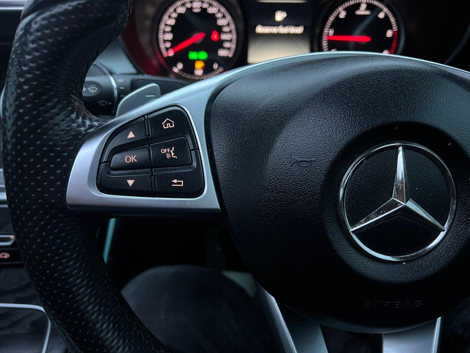 Used Mercedes-Benz GLC 2017 for sale - 78101489: Photo 20