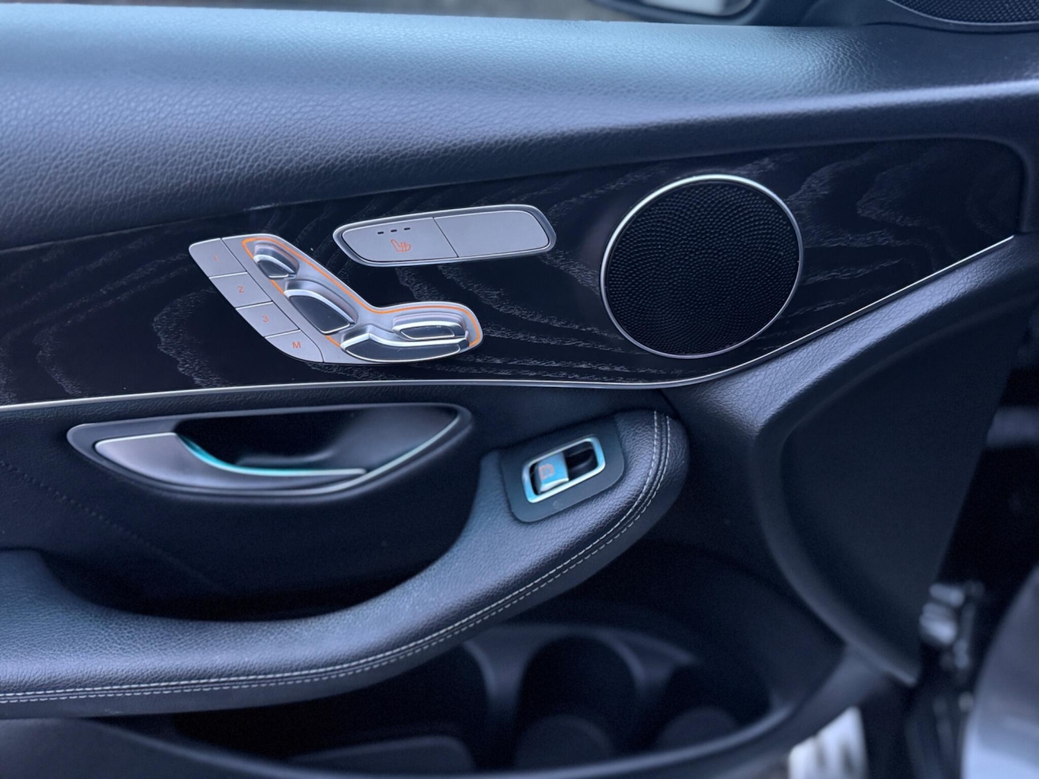 Used Mercedes-Benz GLC 2017 for sale - 78101489: Photo 23