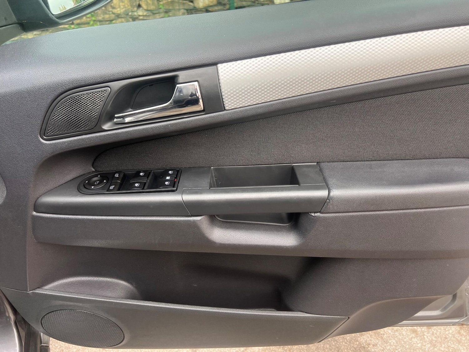 Used Vauxhall Zafira 2010 for sale - 76136515: Photo 12