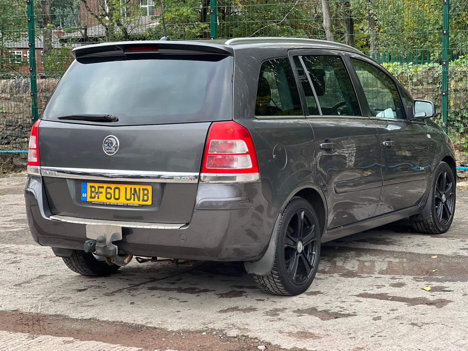 Used Vauxhall Zafira 2010 for sale - 76136515: Photo 4
