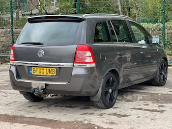 Used Vauxhall Zafira 2010 for sale - 76136515: Photo