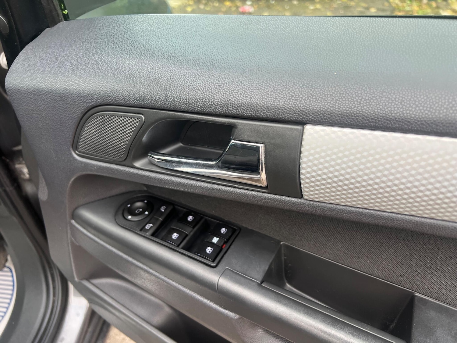 Used Vauxhall Zafira 2010 for sale - 76136515: Photo 9