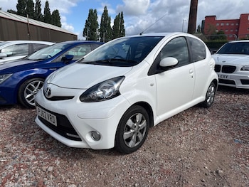 Used Toyota AYGO 2013 for sale - 79396280: Photo