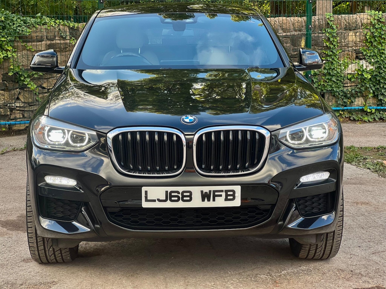 Used BMW X4 2018 for sale - 75729724: Photo 12