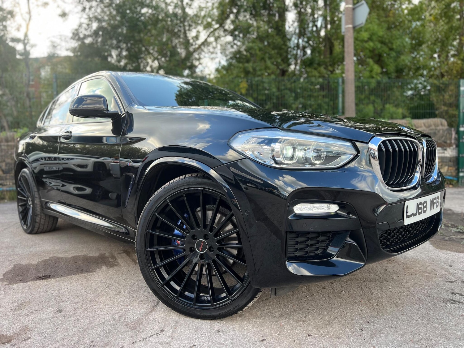 Used BMW X4 2018 for sale - 75729724: Photo 9