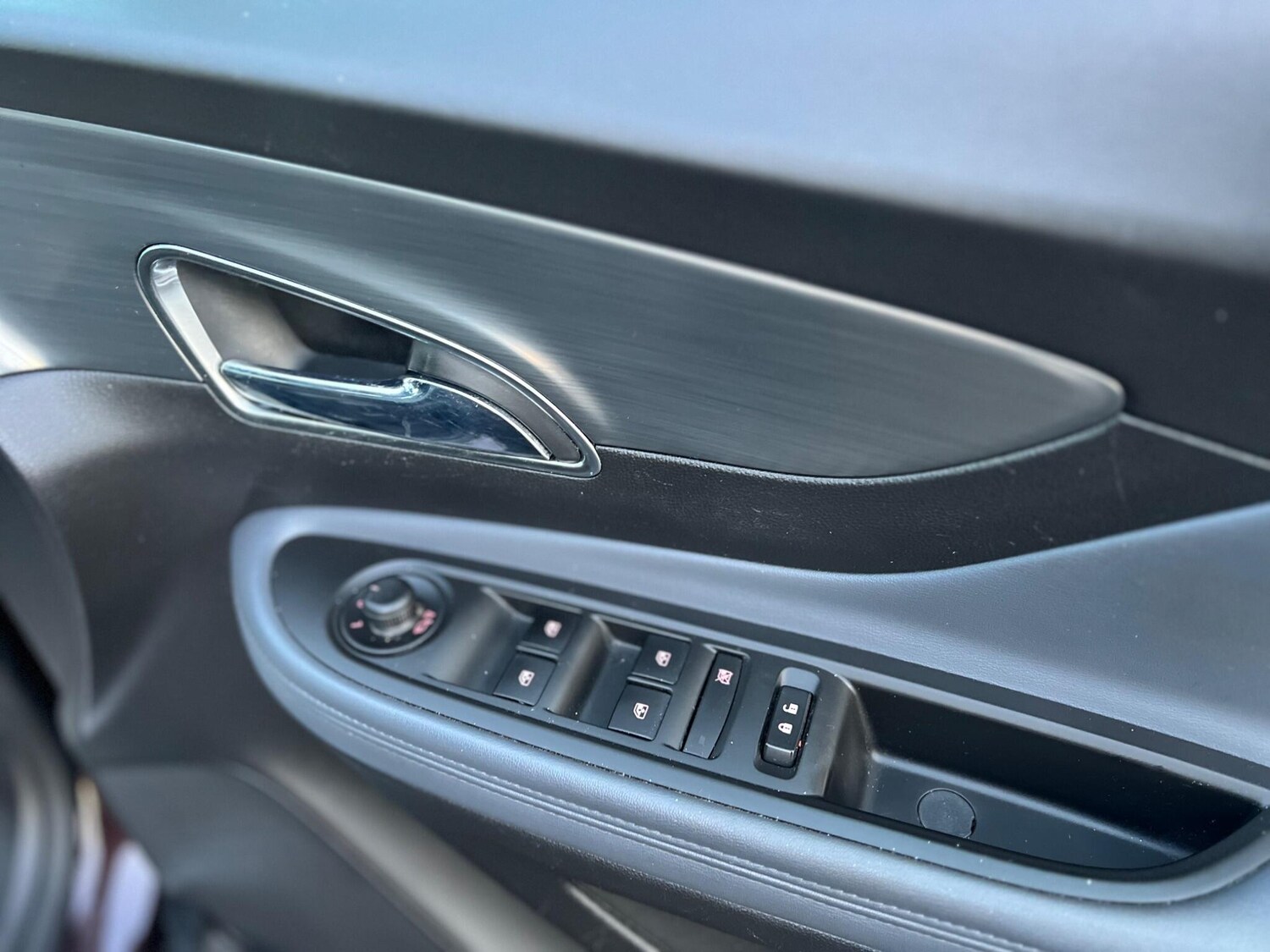 Used Vauxhall Mokka 2015 for sale - 77386673: Photo 39