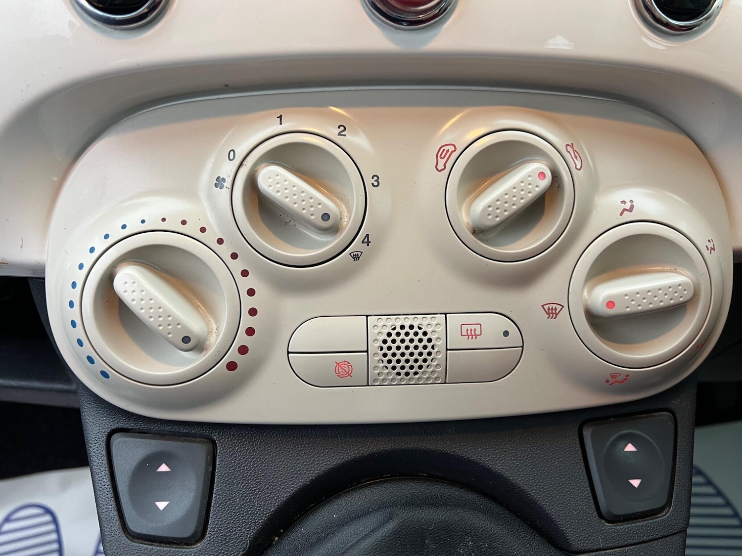 Used Fiat 500 2014 for sale - 77537243: Photo 14