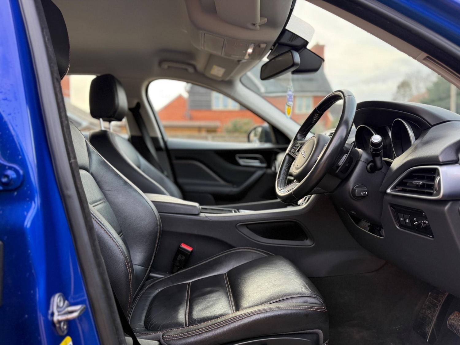 Used Jaguar F-Pace 2017 for sale - 76013309: Photo 18