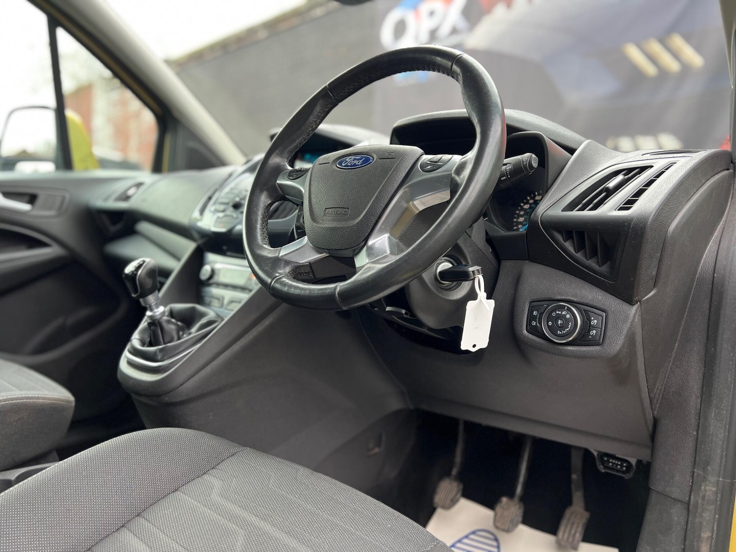 Used Ford Grand Tourneo Connect 2015 for sale - 77455336: Photo 15