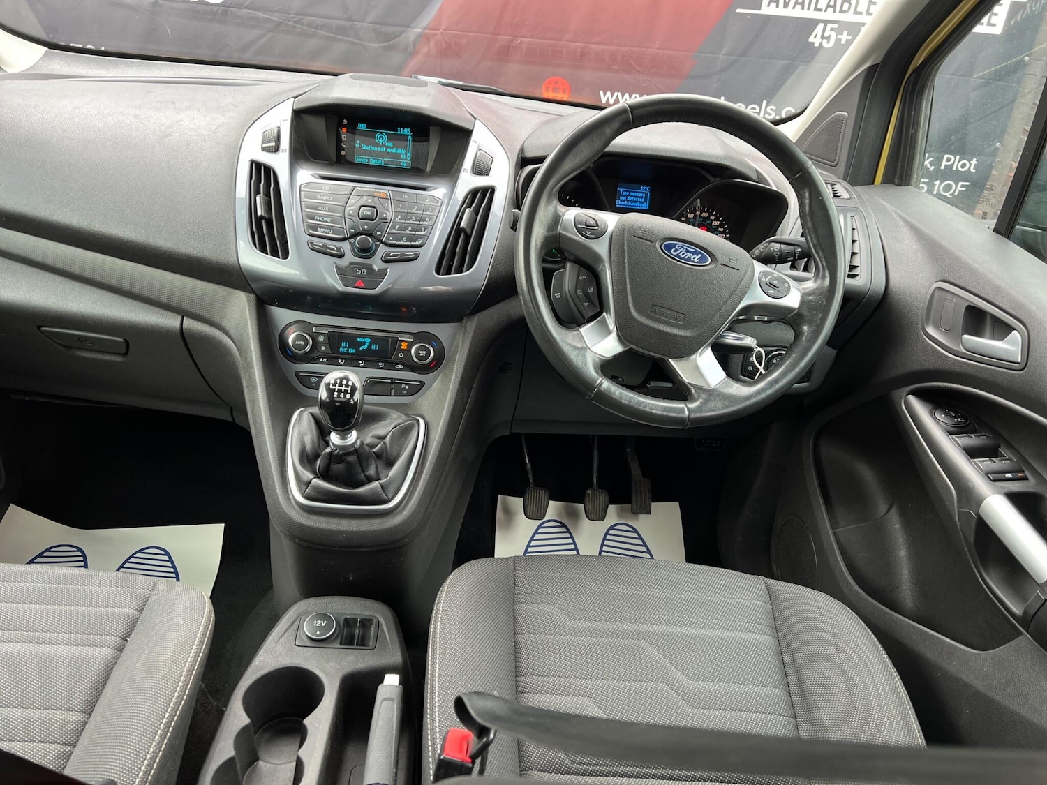 Used Ford Grand Tourneo Connect 2015 for sale - 77455336: Photo 16