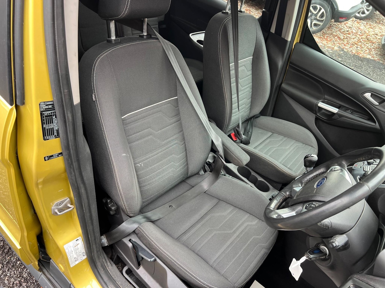 Used Ford Grand Tourneo Connect 2015 for sale - 77455336: Photo 18