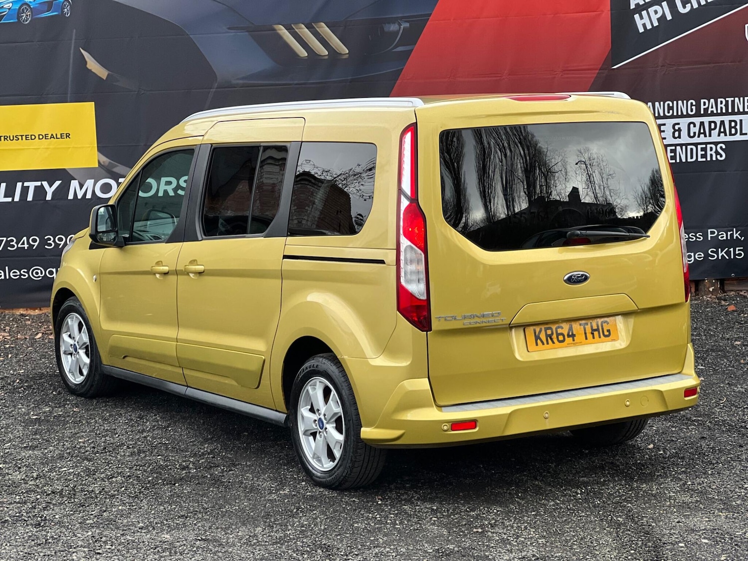 Used Ford Grand Tourneo Connect 2015 for sale - 77455336: Photo 6