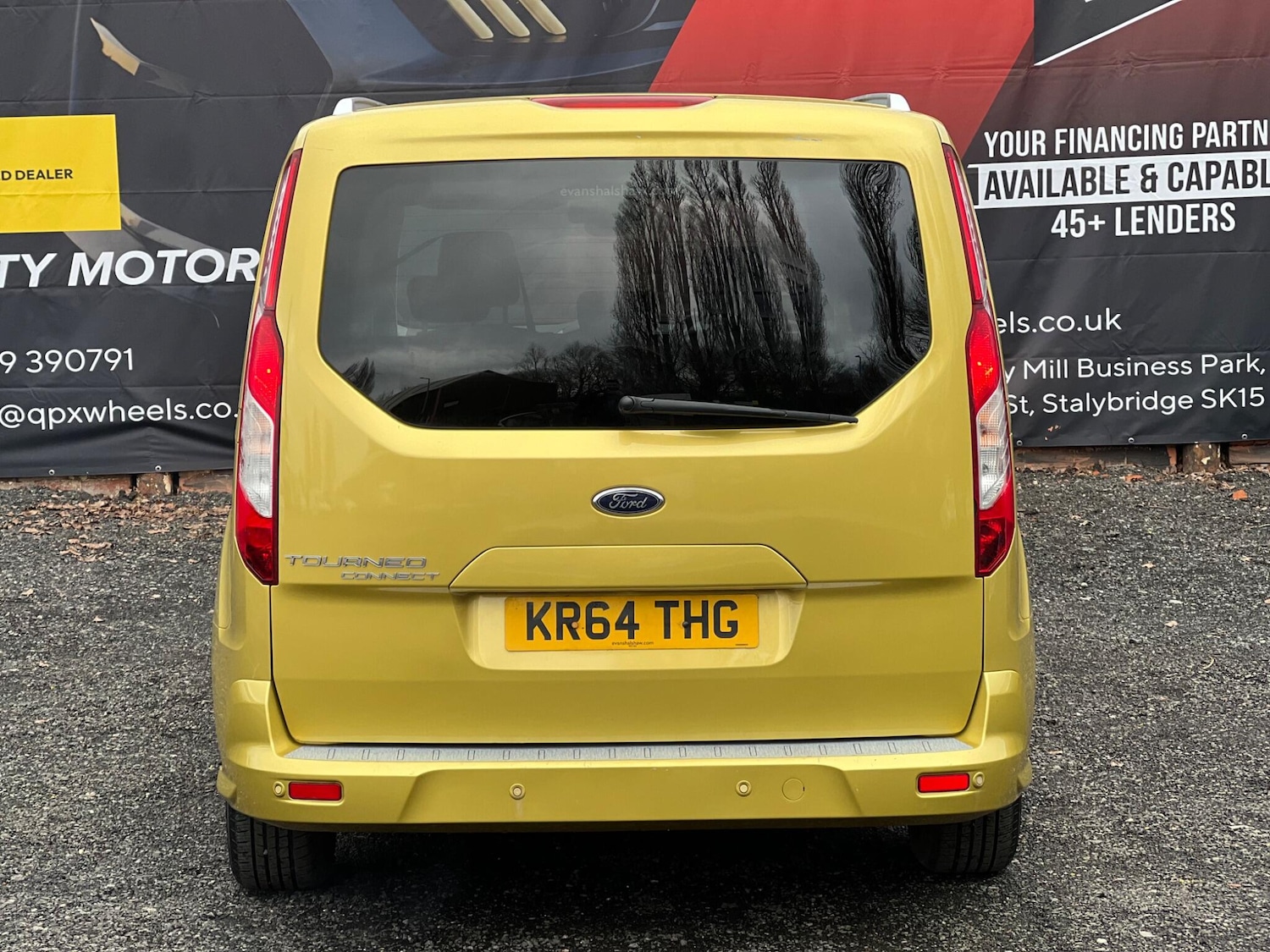 Used Ford Grand Tourneo Connect 2015 for sale - 77455336: Photo 8