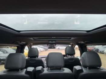 Used Mercedes-Benz V-Class 2019 for sale - 75239041: Photo
