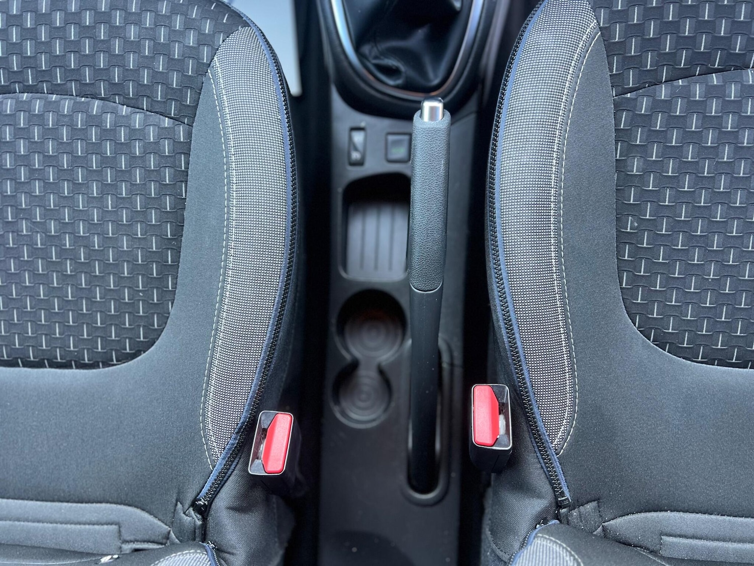 Used Renault Captur 2017 for sale - 77387264: Photo 10