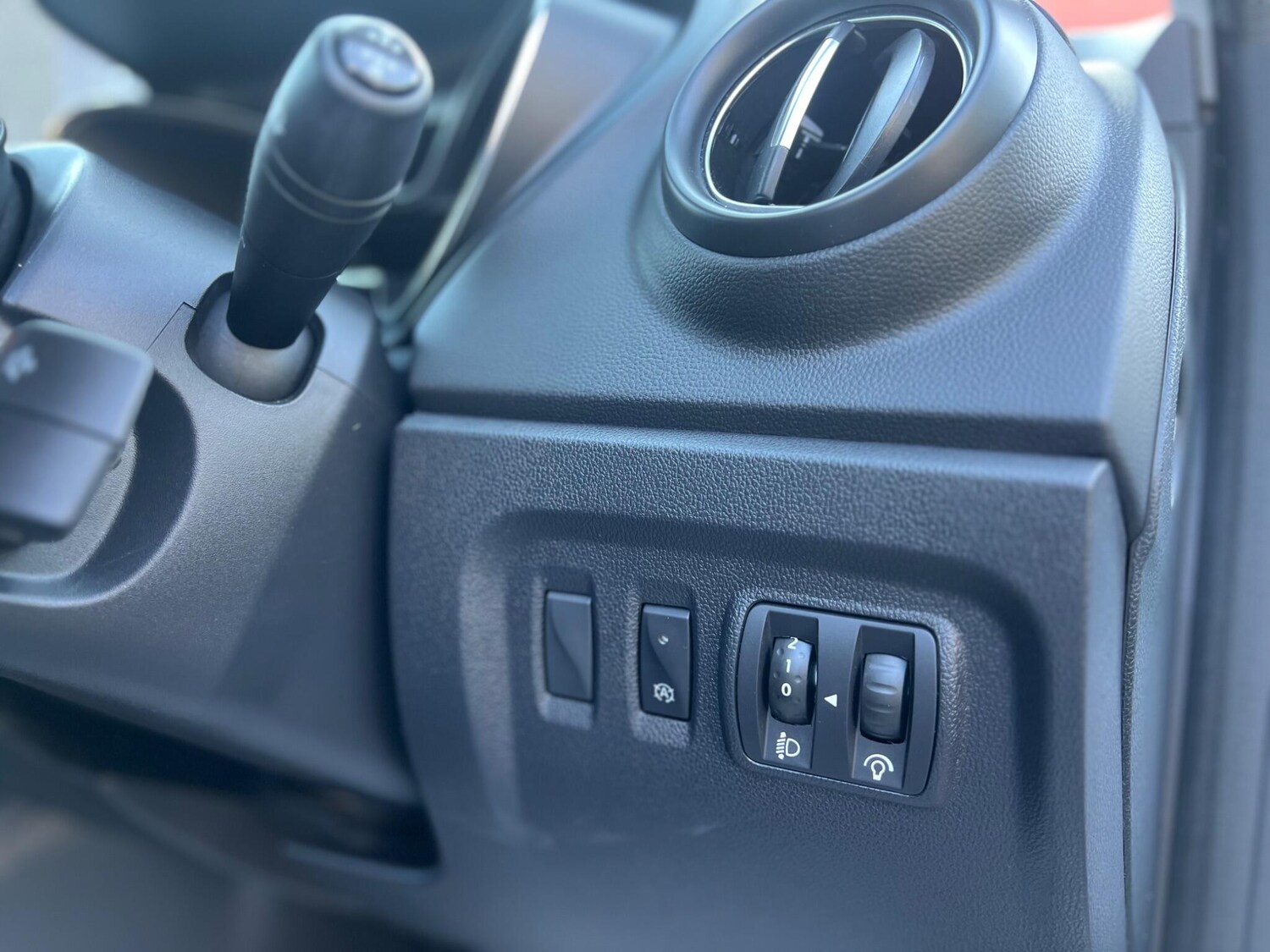 Used Renault Captur 2017 for sale - 77387264: Photo 13