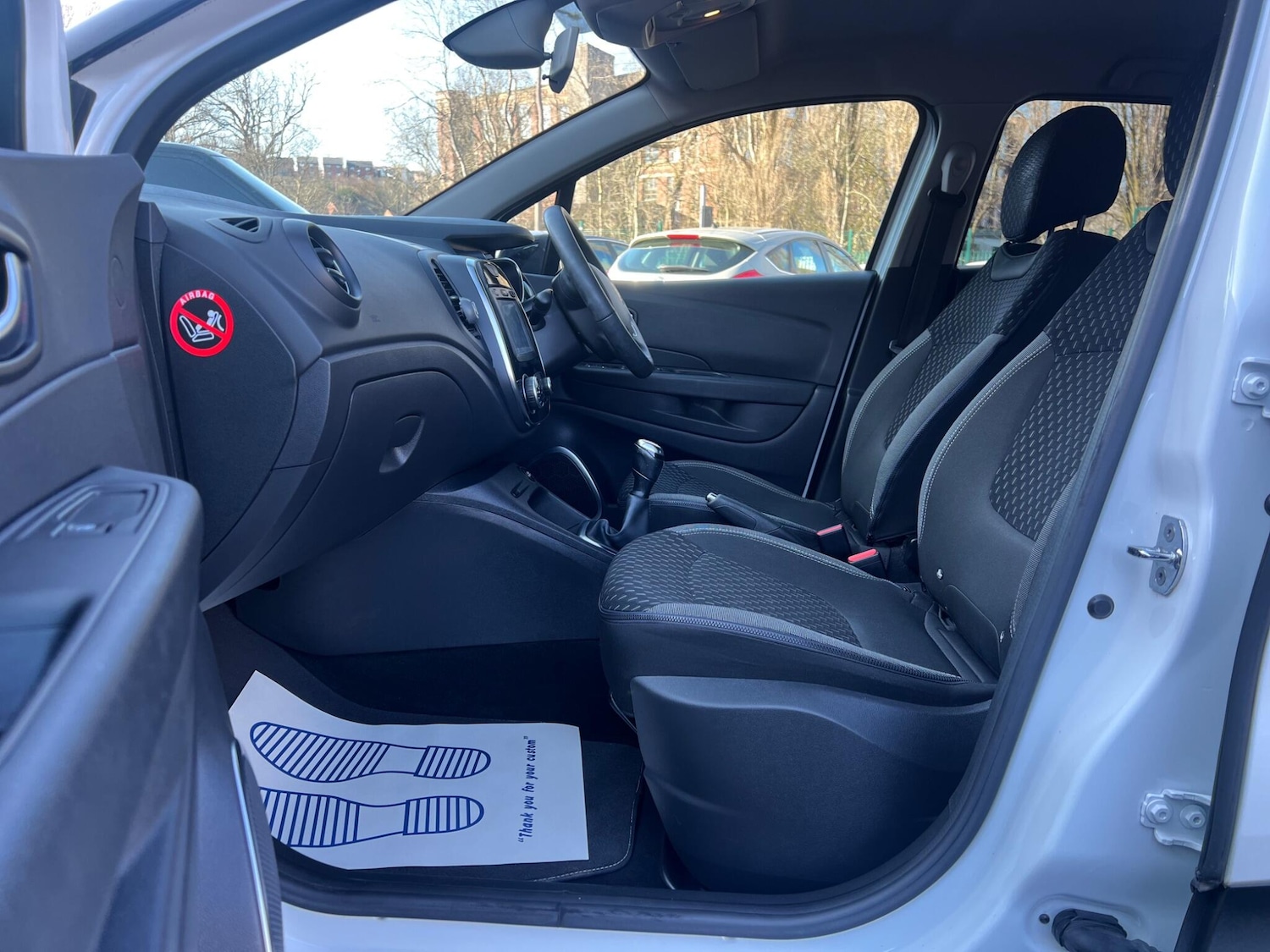 Used Renault Captur 2017 for sale - 77387264: Photo 28