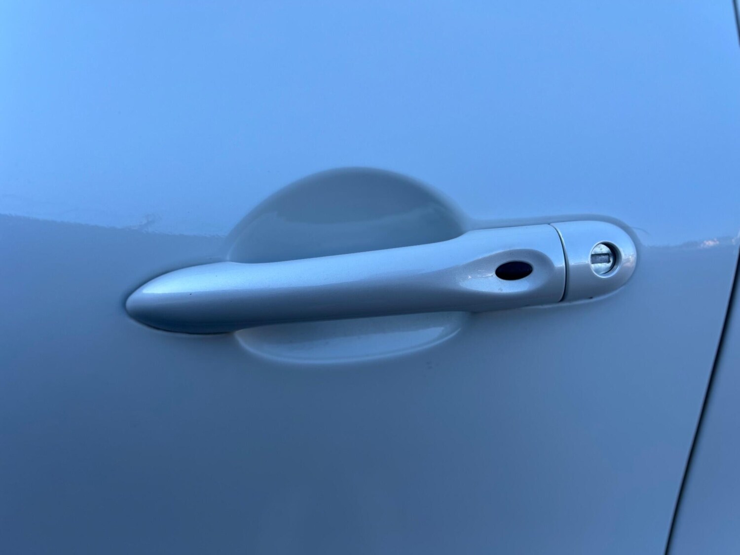 Used Renault Captur 2017 for sale - 77387264: Photo 32