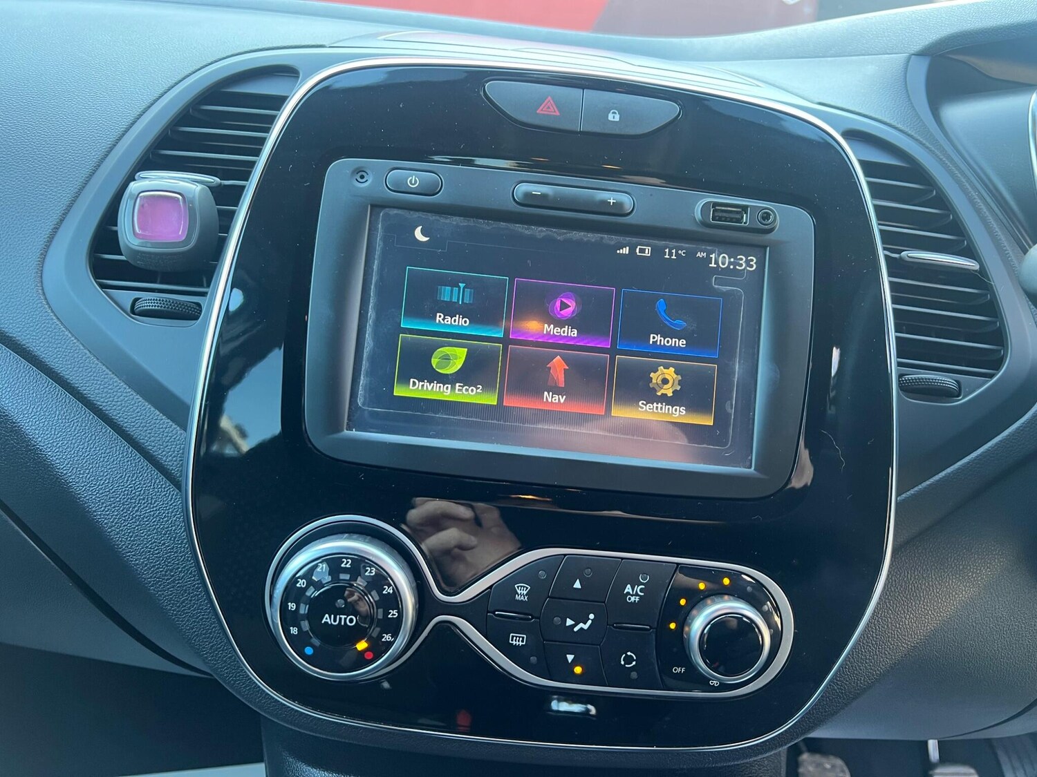 Used Renault Captur 2017 for sale - 77387264: Photo 40