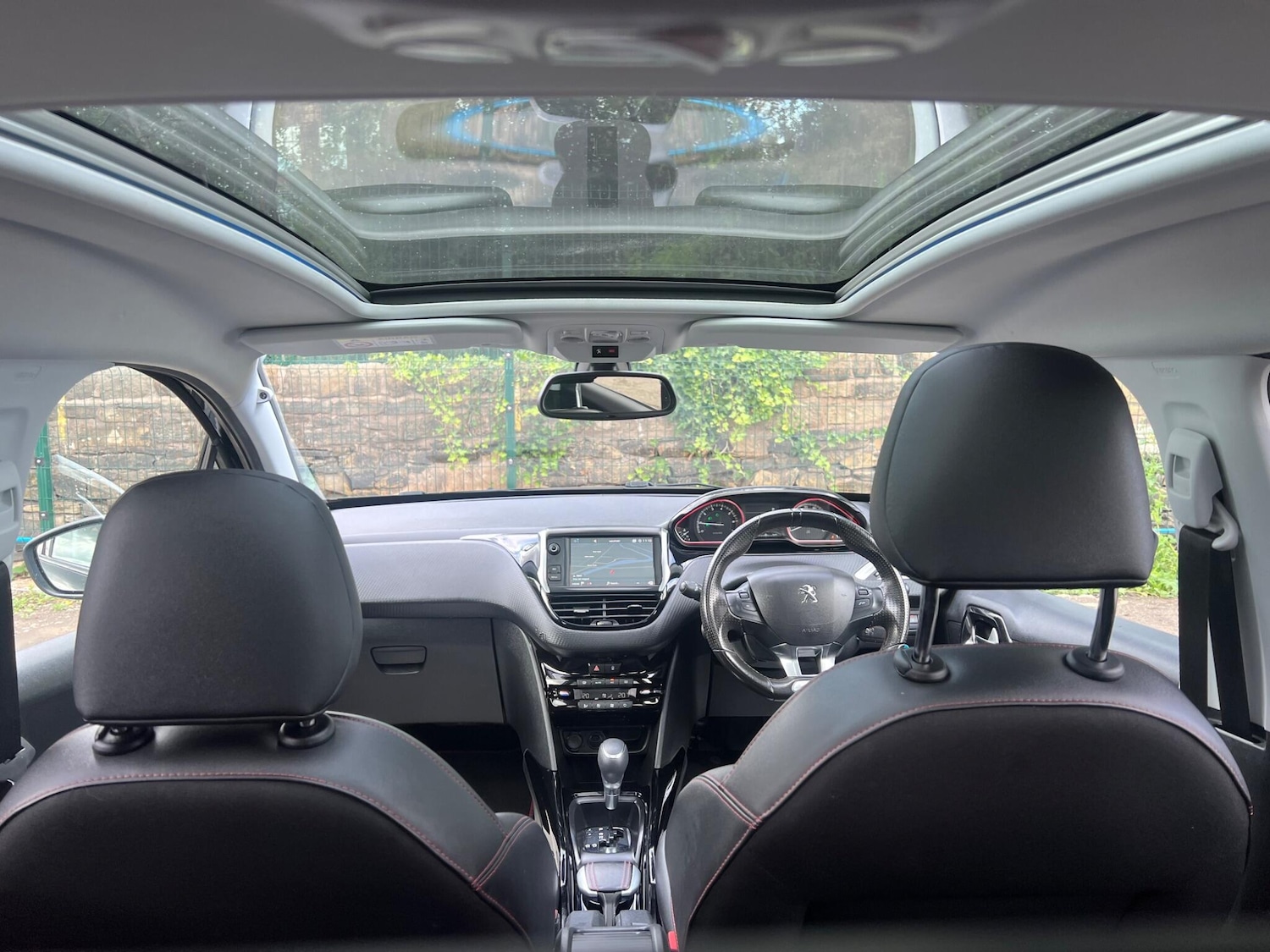 Used Peugeot 2008 2019 for sale - 76612752: Photo 29