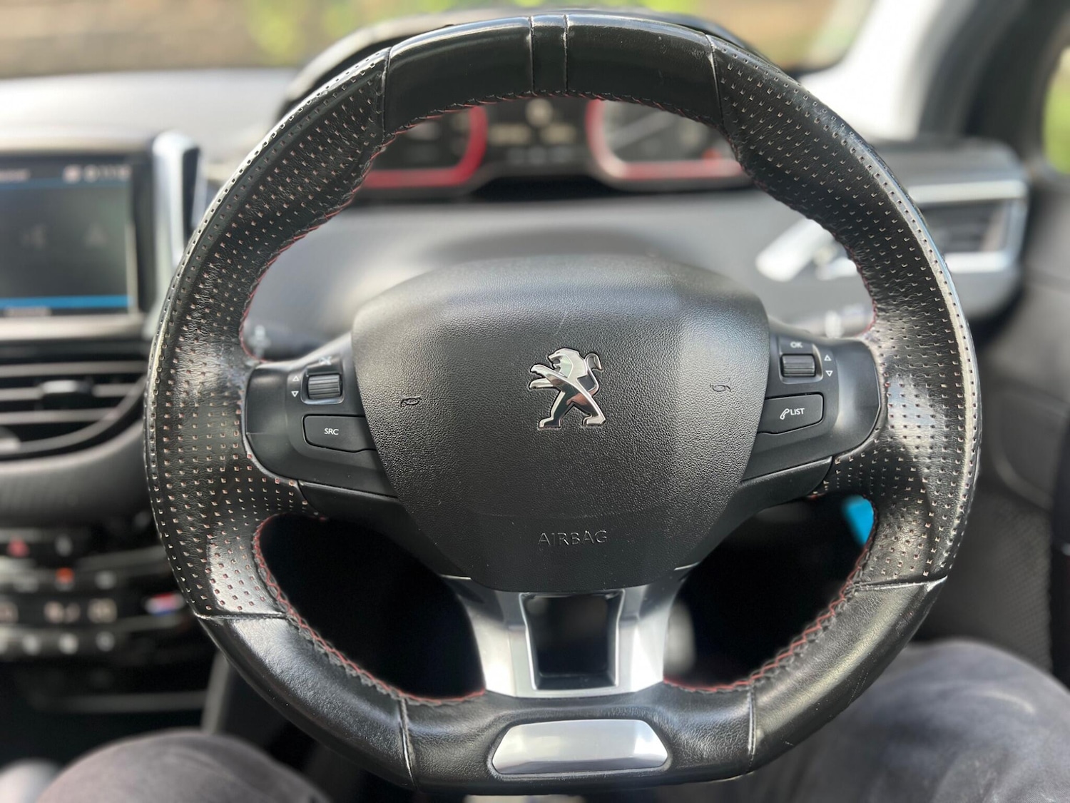 Used Peugeot 2008 2019 for sale - 76612752: Photo 42