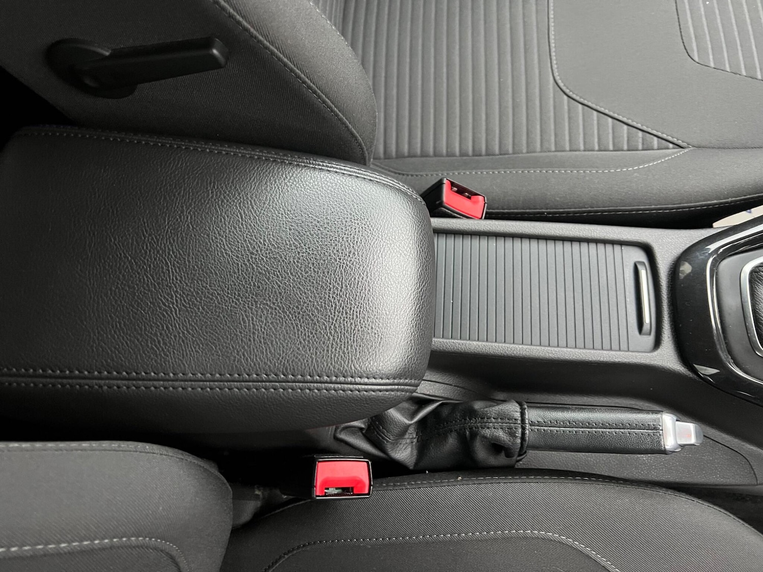 Used Ford Focus 2017 for sale - 76499020: Photo 15