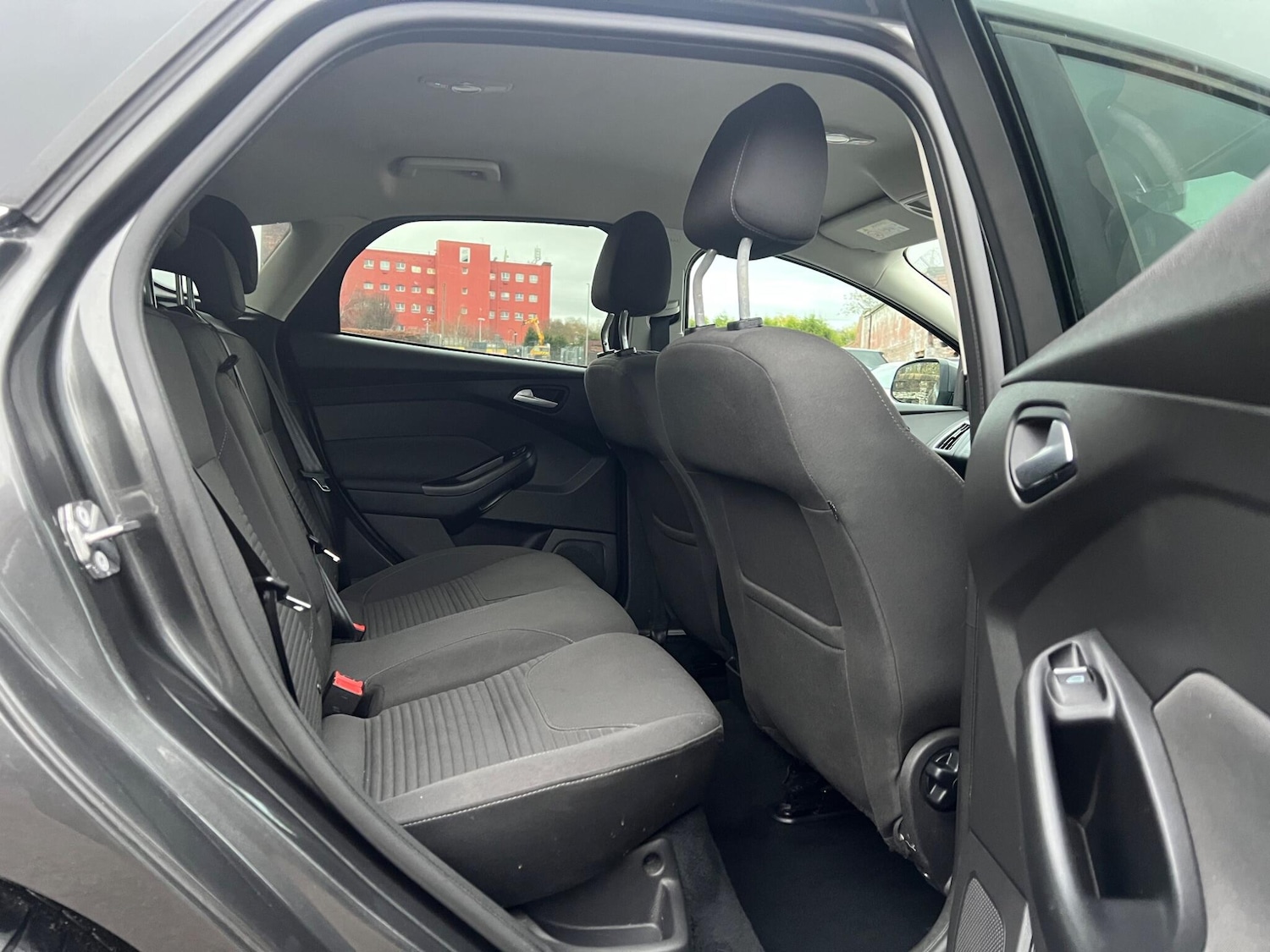 Used Ford Focus 2017 for sale - 76499020: Photo 26