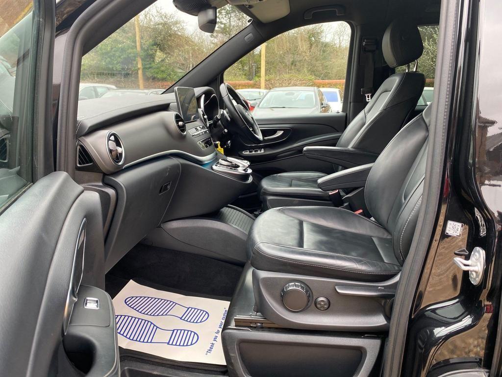 Used Mercedes-Benz V-Class 2019 for sale - 78073297: Photo 11