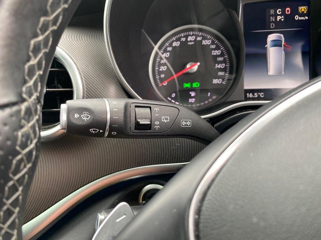 Used Mercedes-Benz V-Class 2019 for sale - 78073297: Photo 19