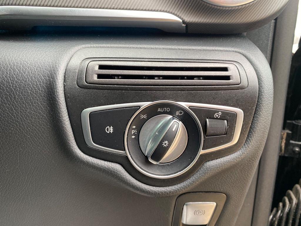 Used Mercedes-Benz V-Class 2019 for sale - 78073297: Photo 22