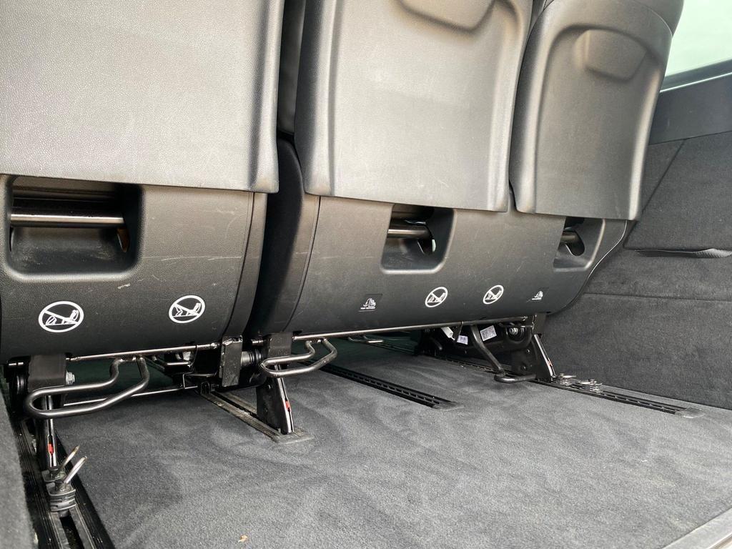 Used Mercedes-Benz V-Class 2019 for sale - 78073297: Photo 35