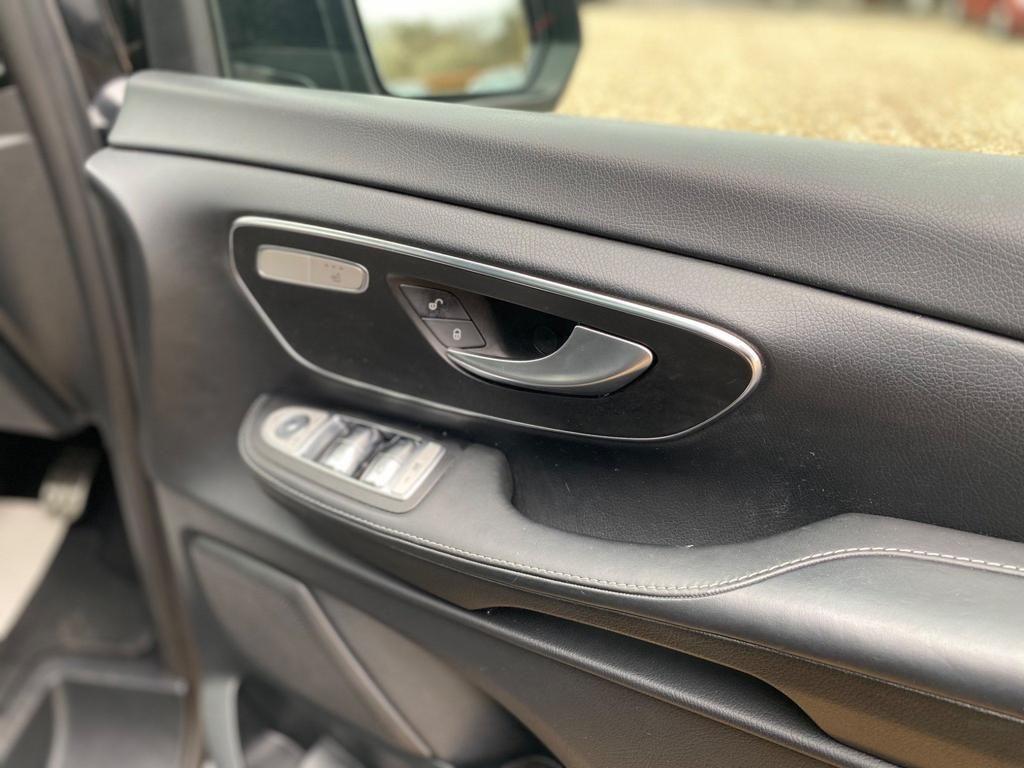 Used Mercedes-Benz V-Class 2019 for sale - 78073297: Photo 37