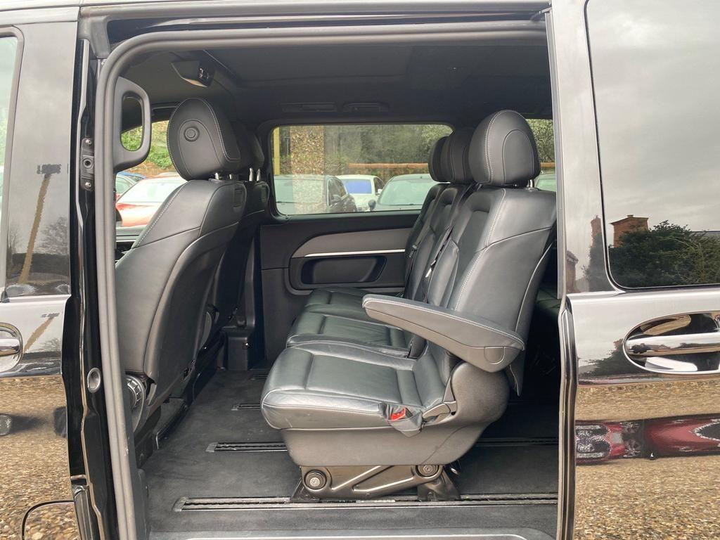 Used Mercedes-Benz V-Class 2019 for sale - 78073297: Photo 8