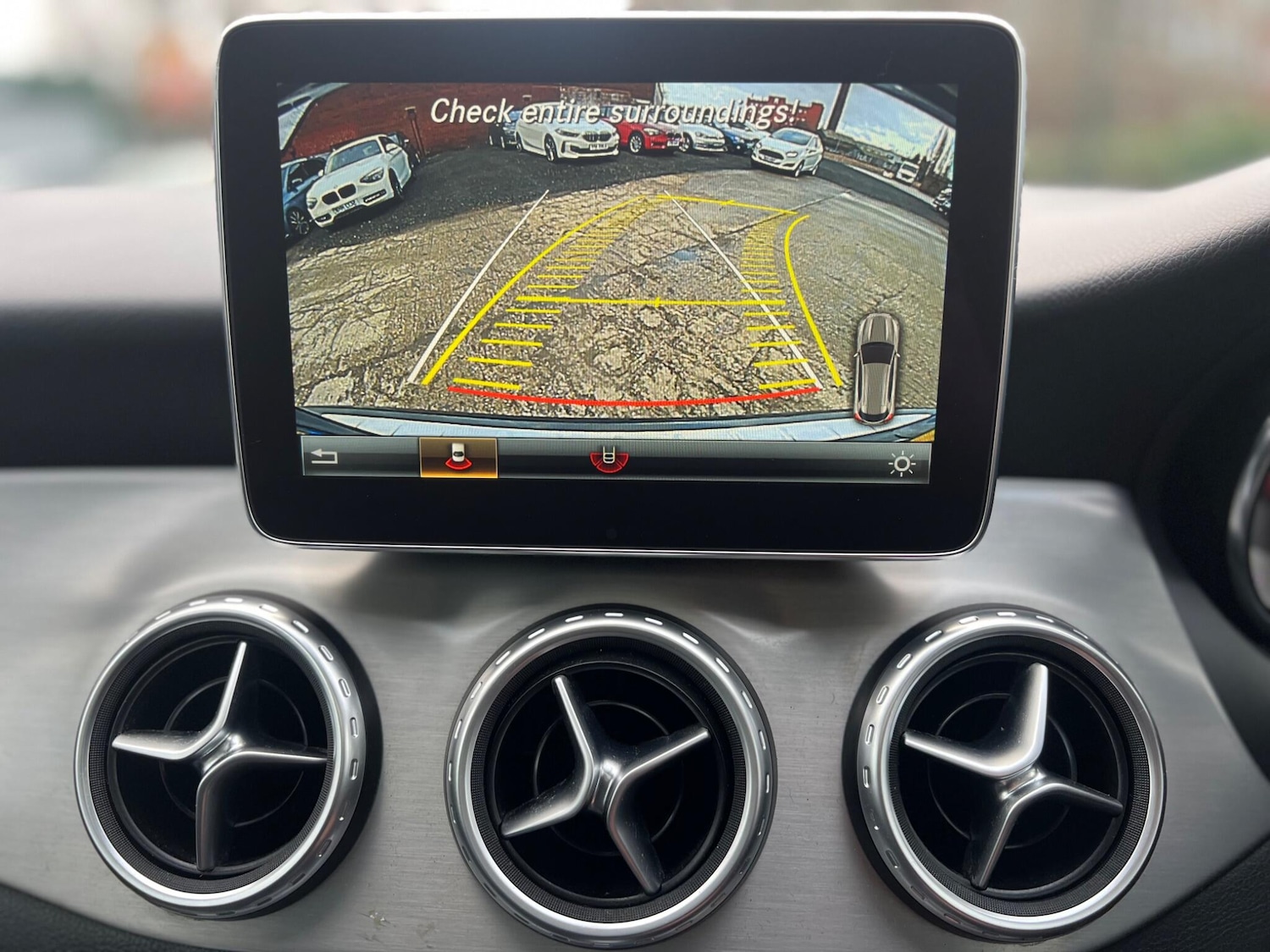 Used Mercedes-Benz GLA 2016 for sale - 76513164: Photo 42