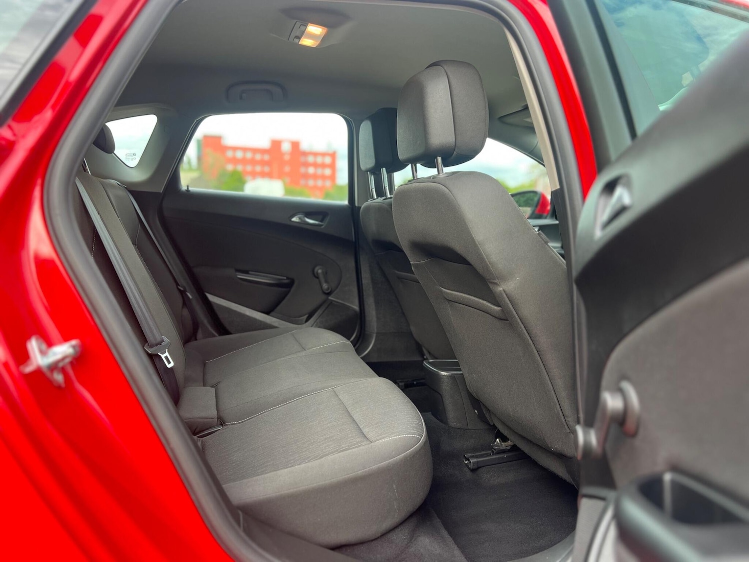 Used Vauxhall Astra 2015 for sale - 75808806: Photo 18