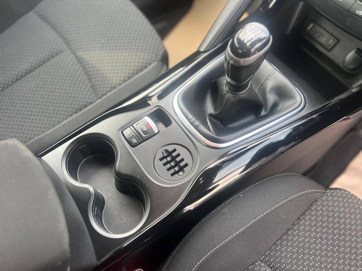 Used Renault Kadjar 2015 for sale - 76988722: Photo 31