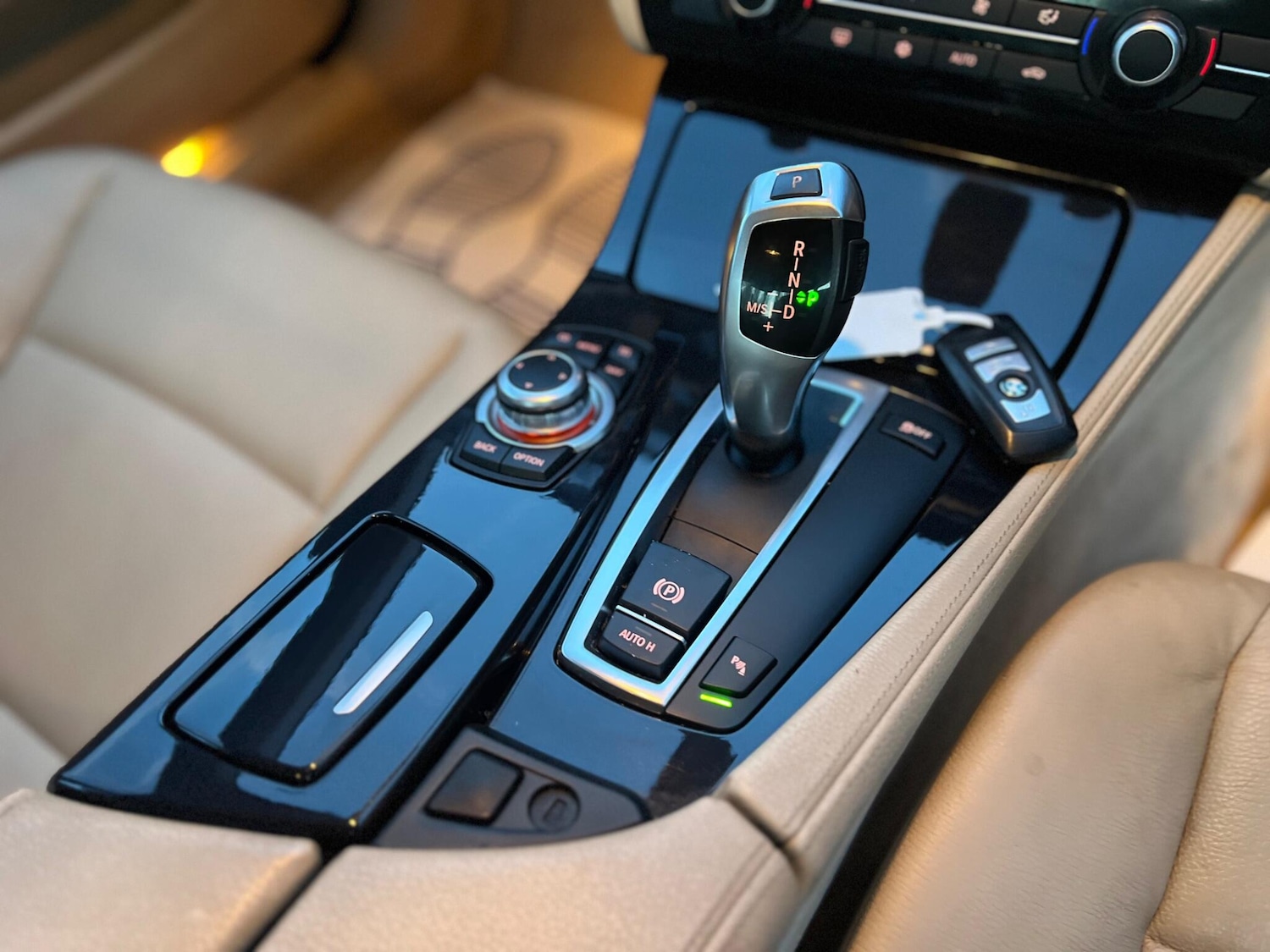 Used BMW 5 Series 2010 for sale - 77305981: Photo 11