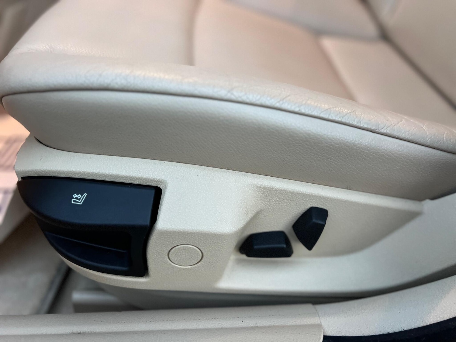 Used BMW 5 Series 2010 for sale - 77305981: Photo 19