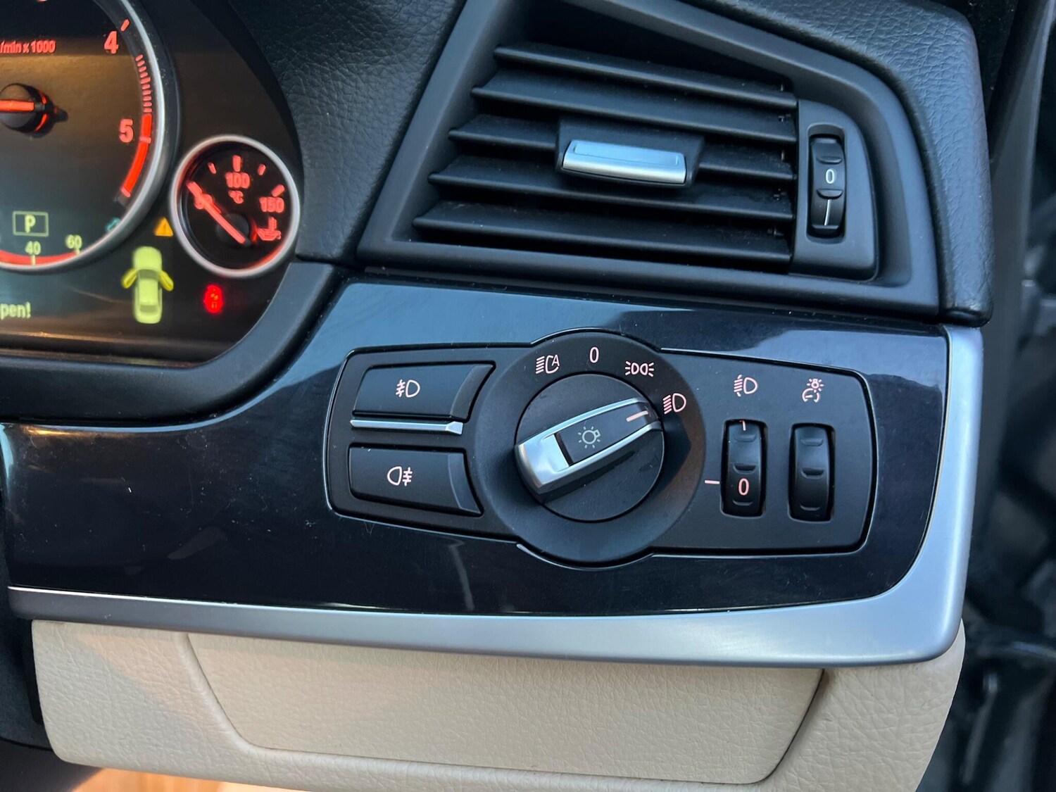 Used BMW 5 Series 2010 for sale - 77305981: Photo 20