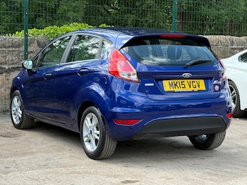 Used Ford Fiesta 2015 for sale - 75400609: Photo