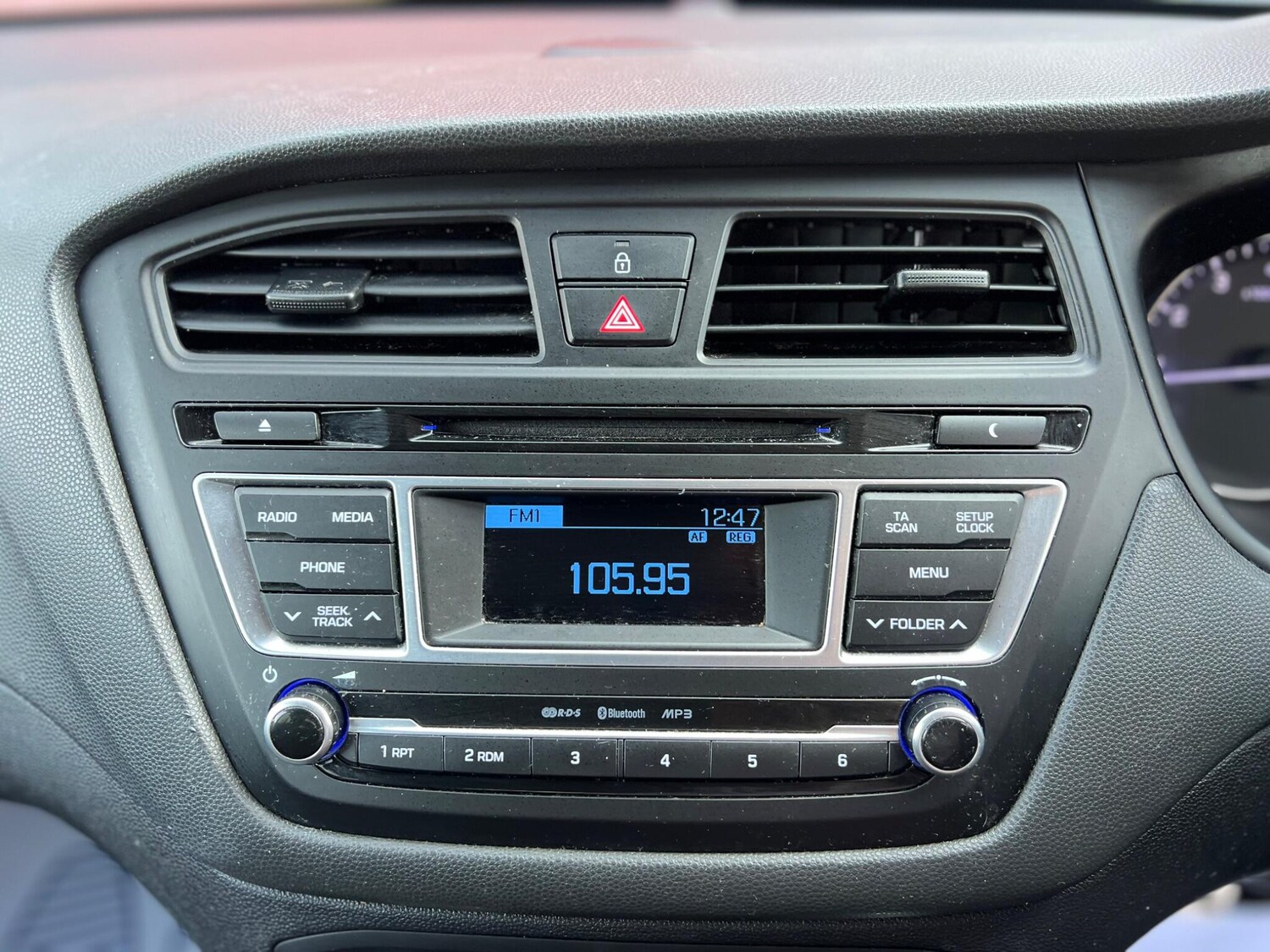 Used Hyundai i20 for sale - 78058631: Photo 24