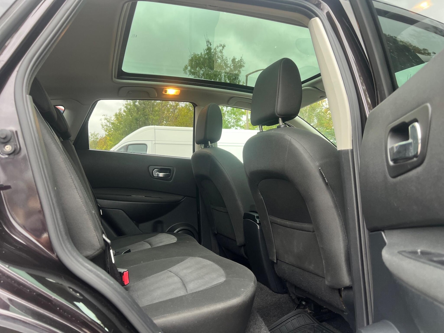 Used Nissan Qashqai 2012 for sale - 76174818: Photo 25