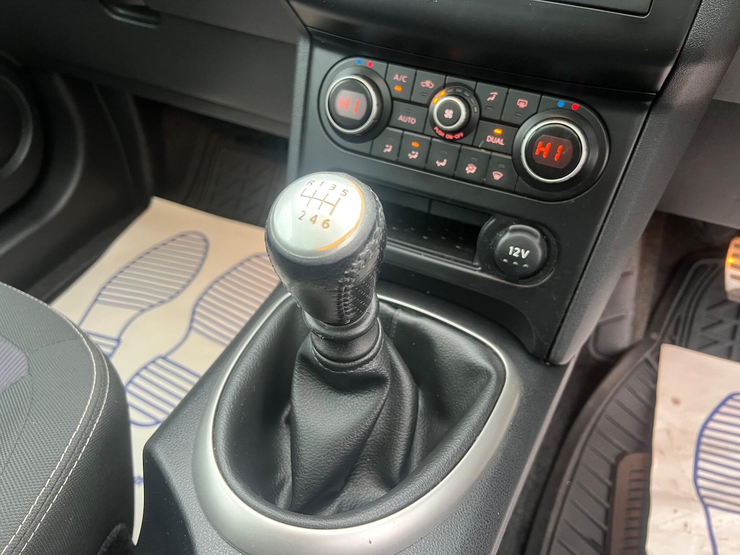 Used Nissan Qashqai 2012 for sale - 76174818: Photo 31