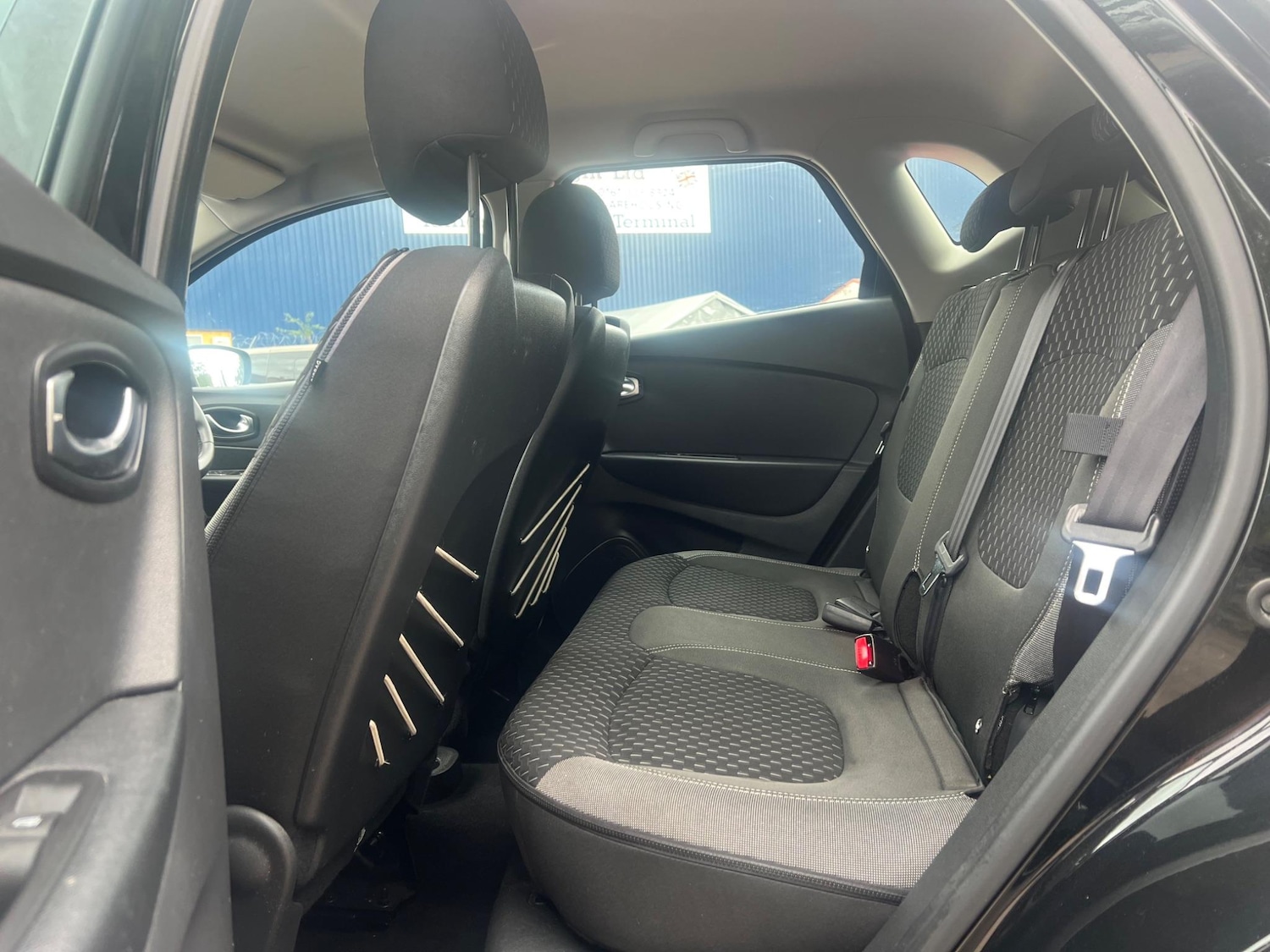 Used Renault Captur 2018 for sale - 76991328: Photo 15